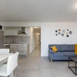 Moderne In Mit Schoener Terrasse By Interhome