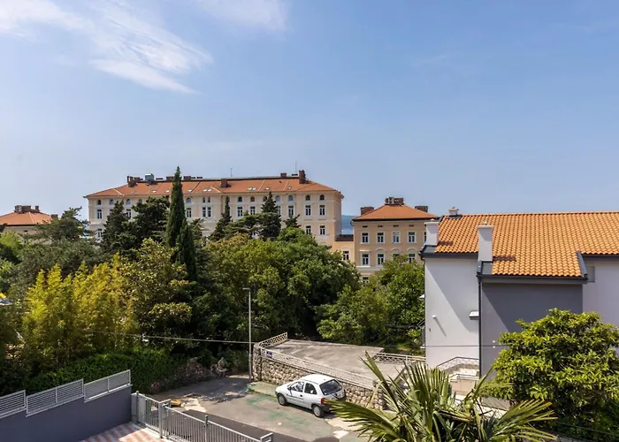 Moderne In Crikvenica Mit Schoener Terrasse By Interhome Апартаменты *